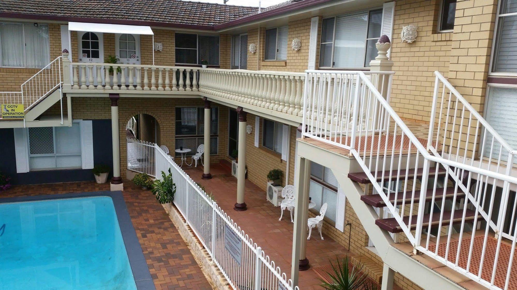 Clifford Park Motor Inn Toowoomba Extérieur photo